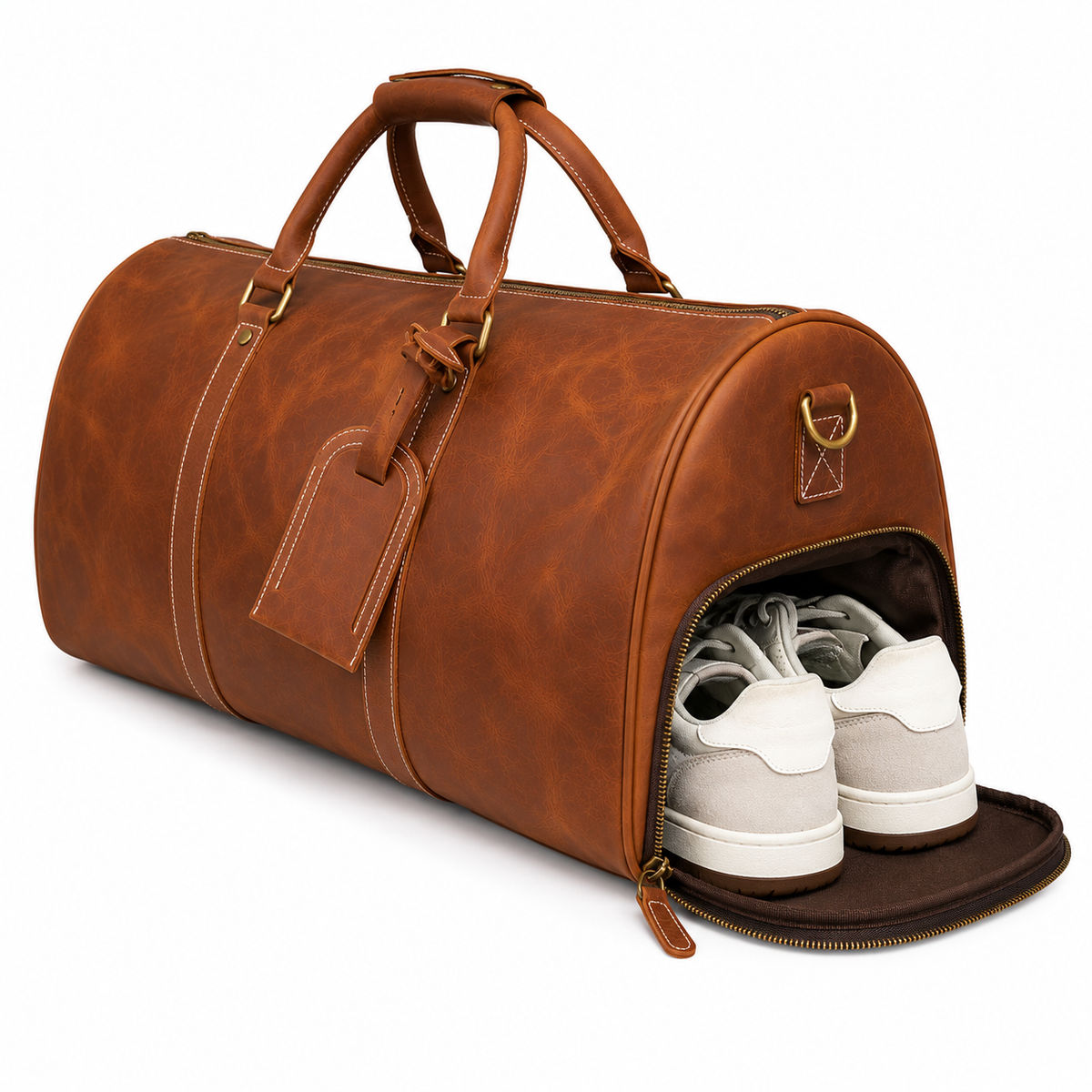 Compartiment à chaussures indépendant du sac en cuir ouvert avec une paire de baskets blanches