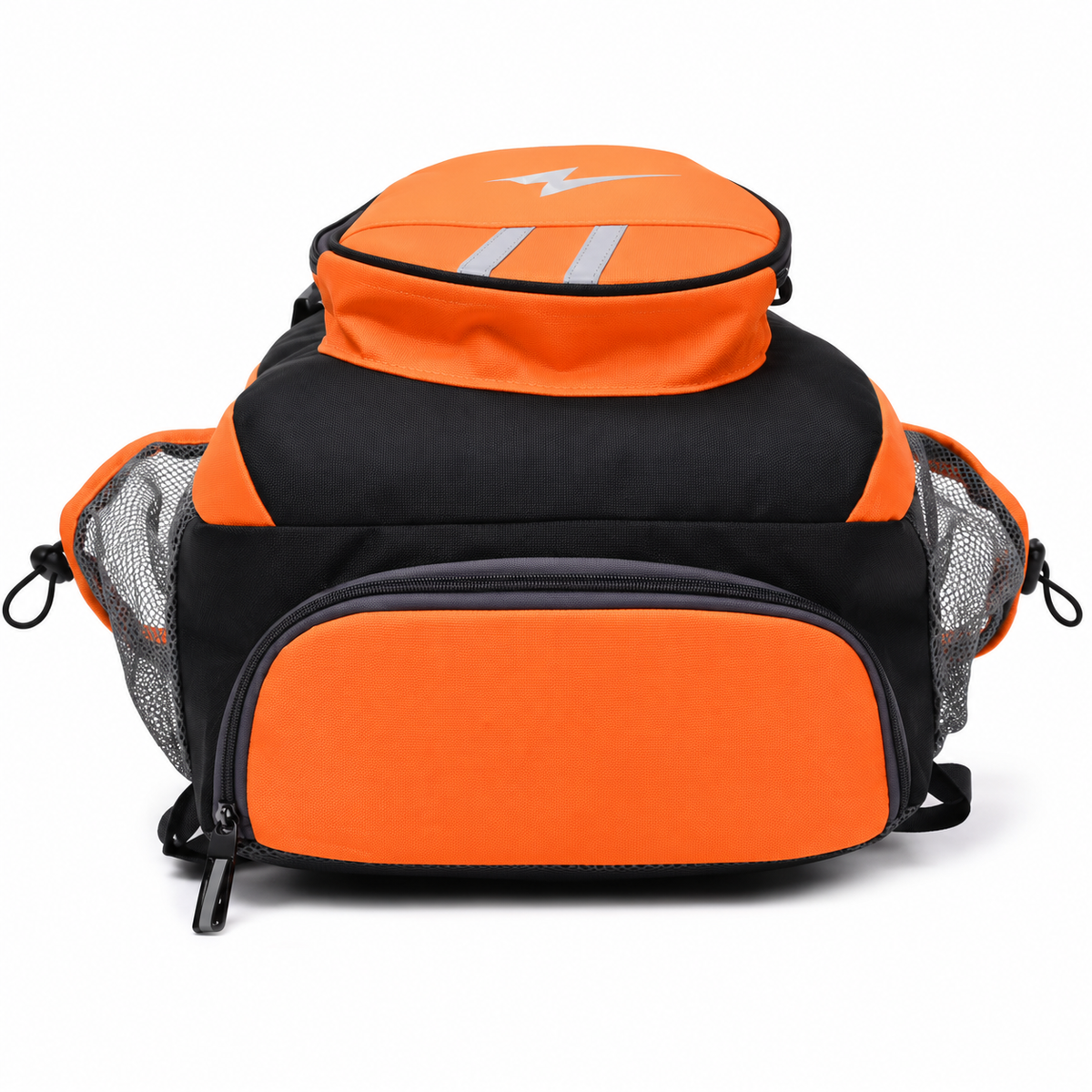 Gros plan sur la base du sac à dos noir et orange avec poches latérales filet