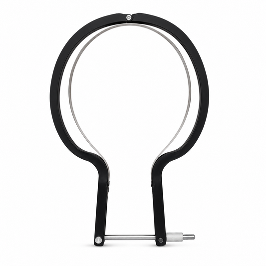Outil de découpe précision en forme d'anneau pour revêtement de raquette de tennis de table, vue de face